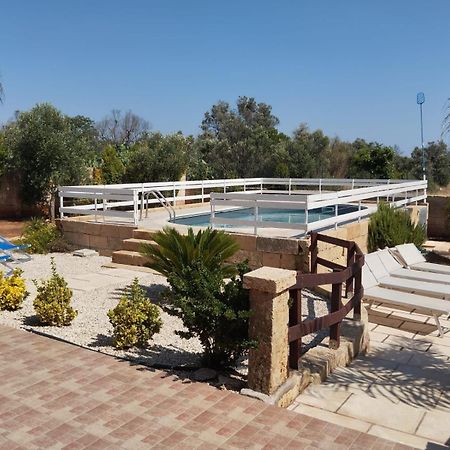 Villetta Mari Con Piscina Esclusiva Nel Salento Capilungo Exterior foto