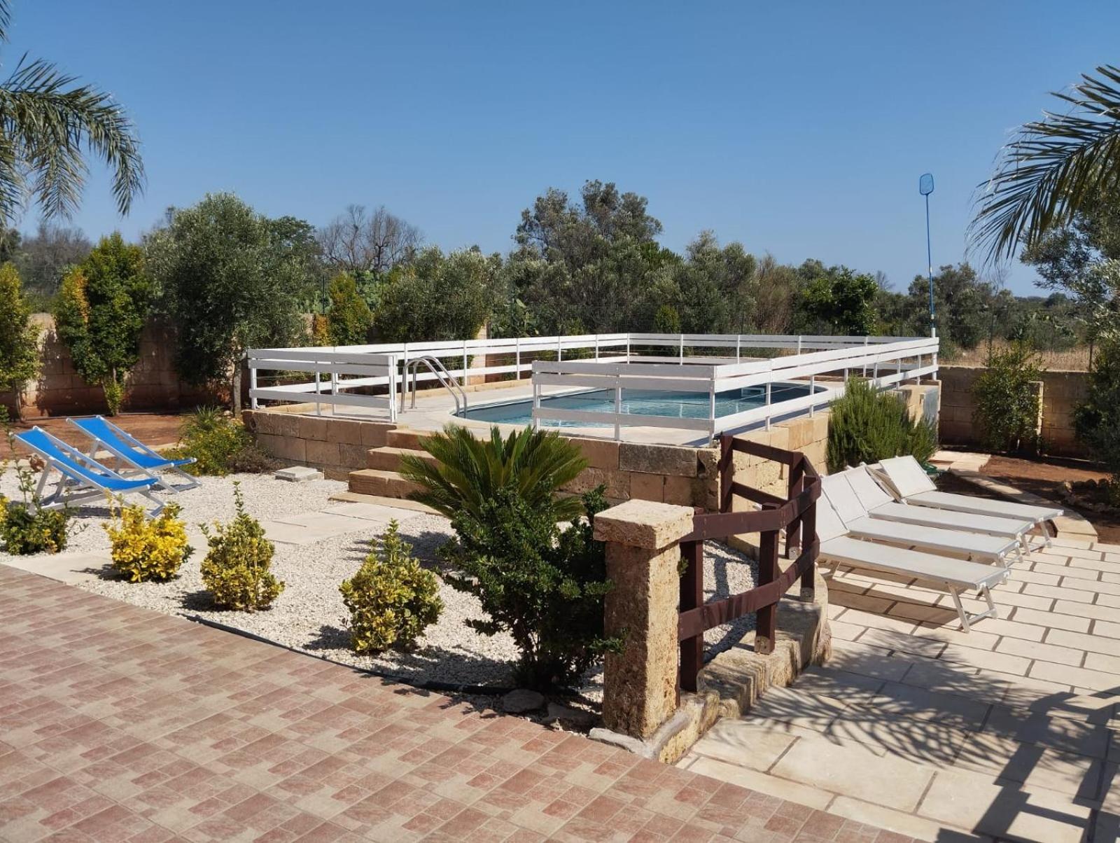 Villetta Mari Con Piscina Esclusiva Nel Salento Capilungo Exterior foto